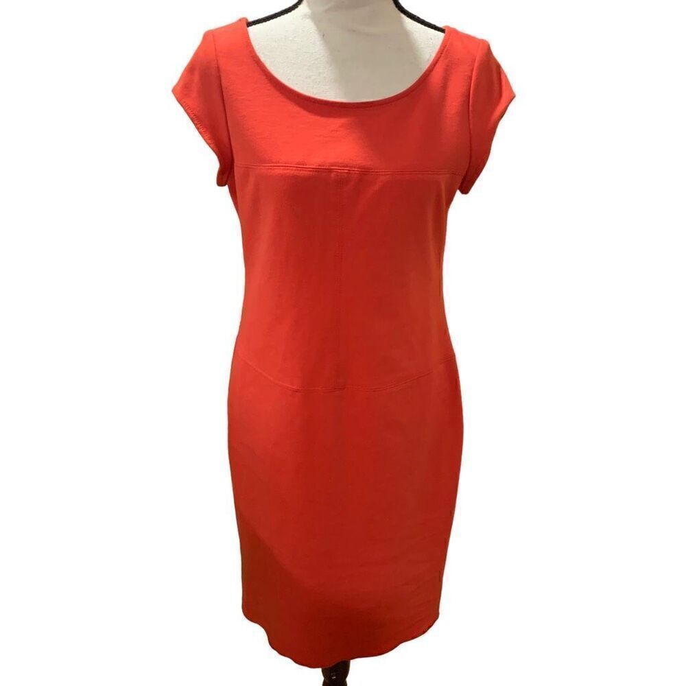 Banana Republic Bodycon Mini-Dress‎ Cap Sleeves  Fitted, but Stretchy Red, 6